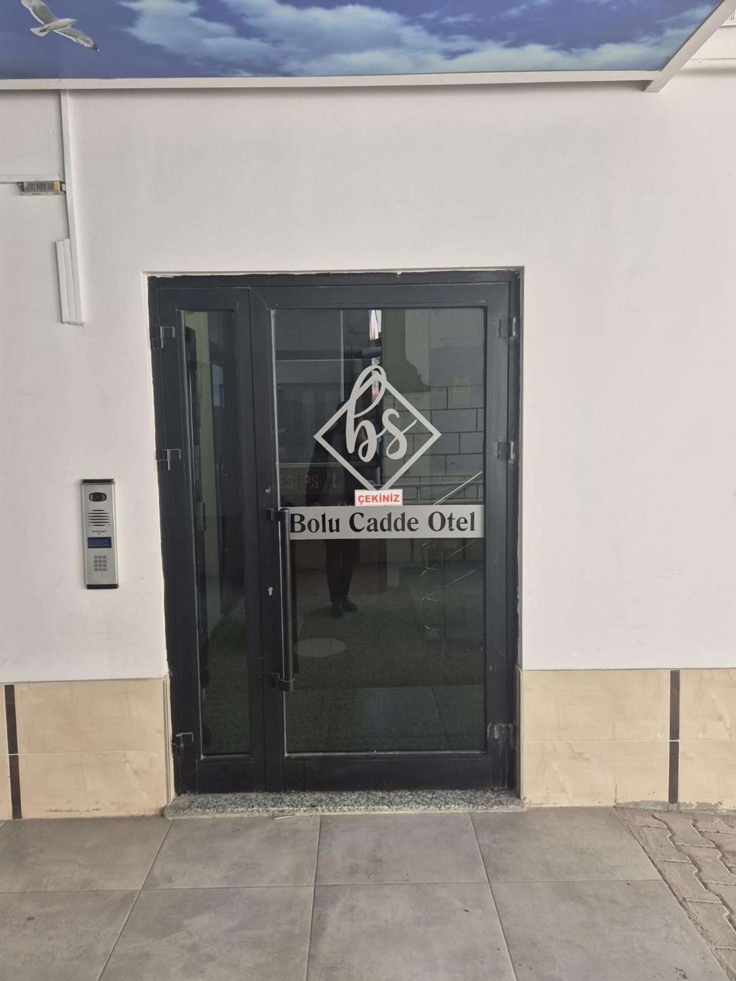 Cadde Готель Болу